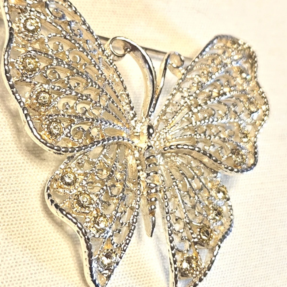 Vintage Silver Tone Rhinestone Filigree Butterfly Brooch